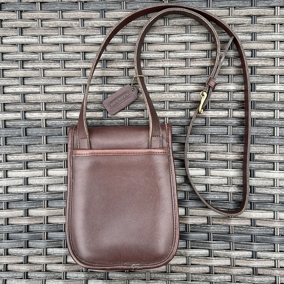 COACH Vintage Small Sidepack - Brown Leather/Brass - Picture 13 of 16